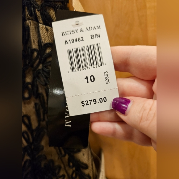 Betsy & Adam Soutache Mermaid Evening Dress Size 10 NWT 279$ A19462 - Picture 8 of 11